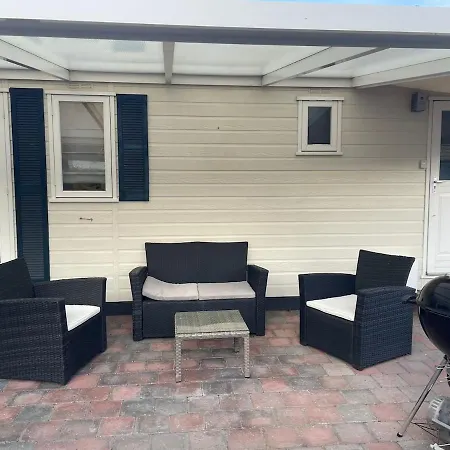 In Natuurlijke Omgeving Chalet Heel