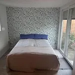 In Natuurlijke Omgeving *