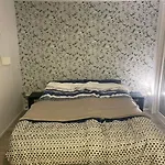 Шале In Natuurlijke Omgeving *